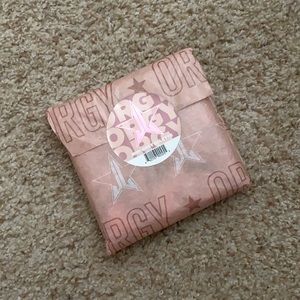 Mini OrGy Pallet 🤍